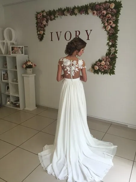 Elegant Lace Appliques Wedding Dress Long Chiffon Split