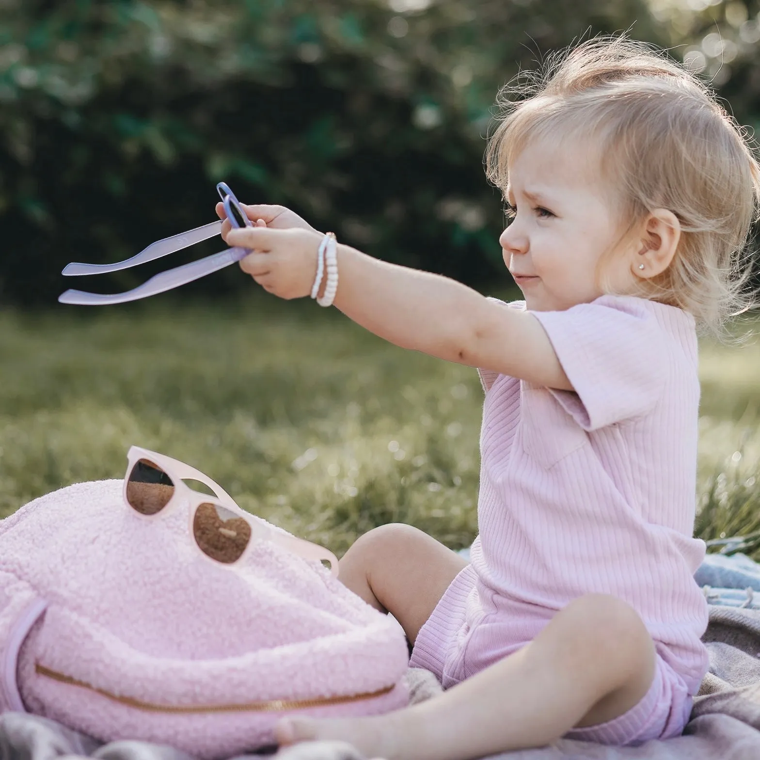 JBØRN Kids Sunglasses (2-4 Years)