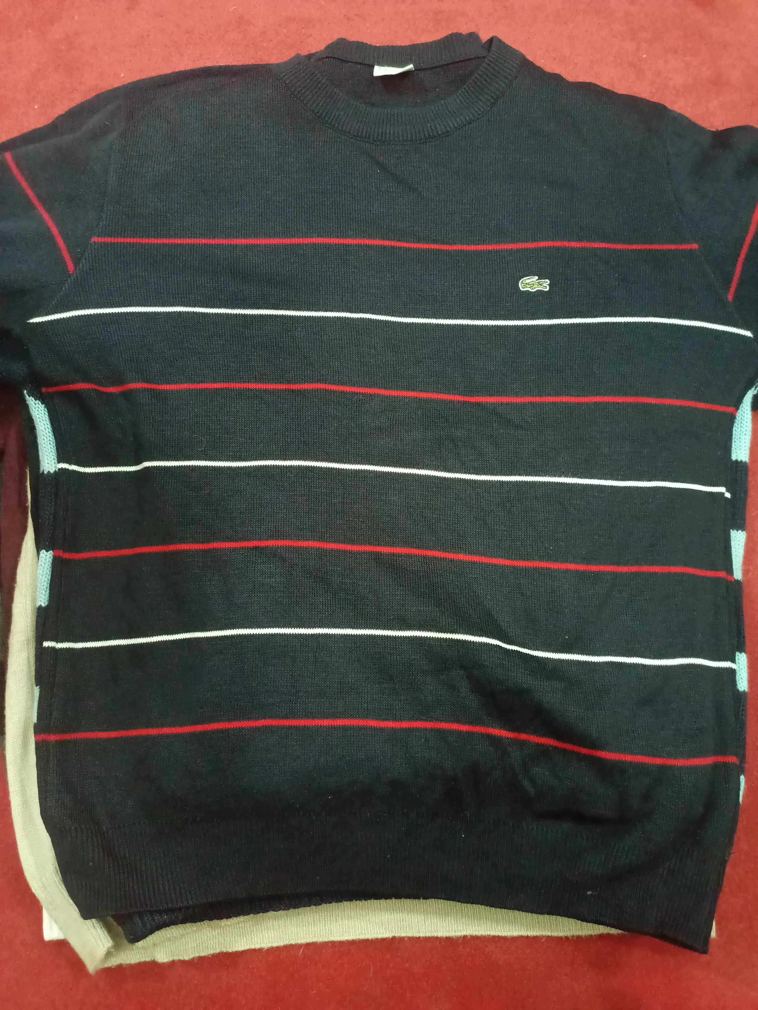 Lacoste sweaters - 200 pcs