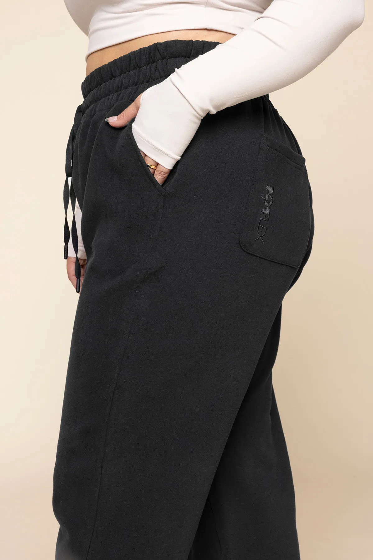 Ooey Gooey Sweatpant - Black