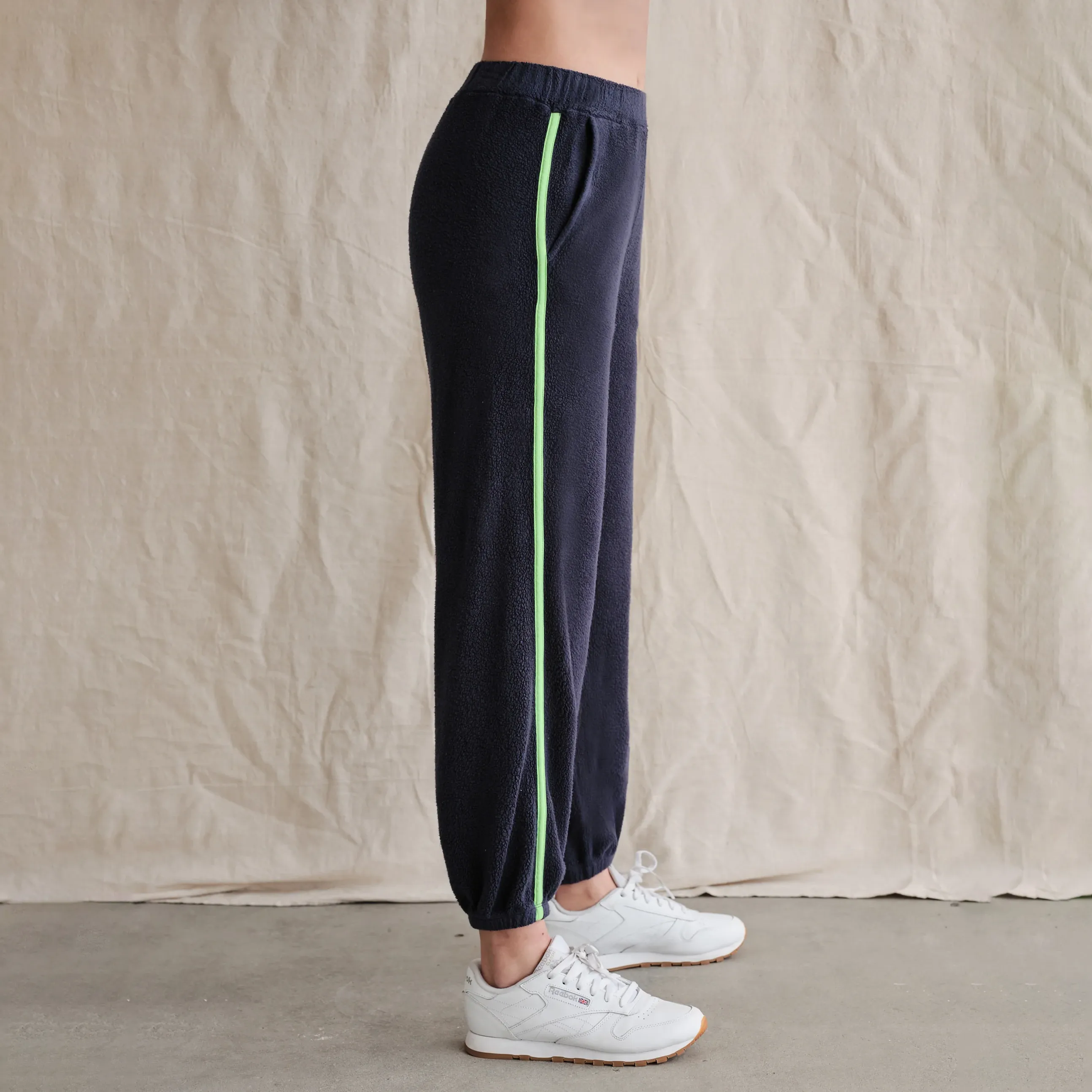 Sundry Faux Sherpa Sweatpants
