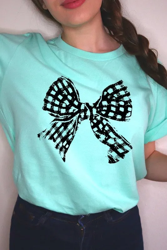 Vintage Checkered Bow Graphic T Shirt